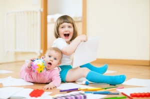 צעצוע התפתחות לתינוק שלנו: עוזר או לא?